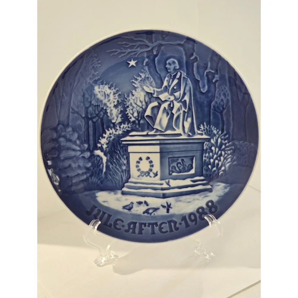 1988 Bing & Grondahl Annual Christmas Plate - The Kings Garden
